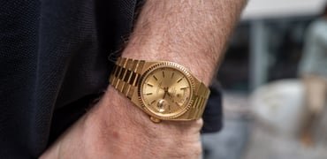 Wearing Wealth: The Truth About Gold Watches