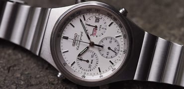 Seiko 7A38 side shot
