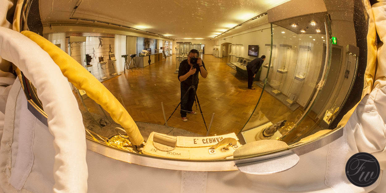 Tripod in watch photography