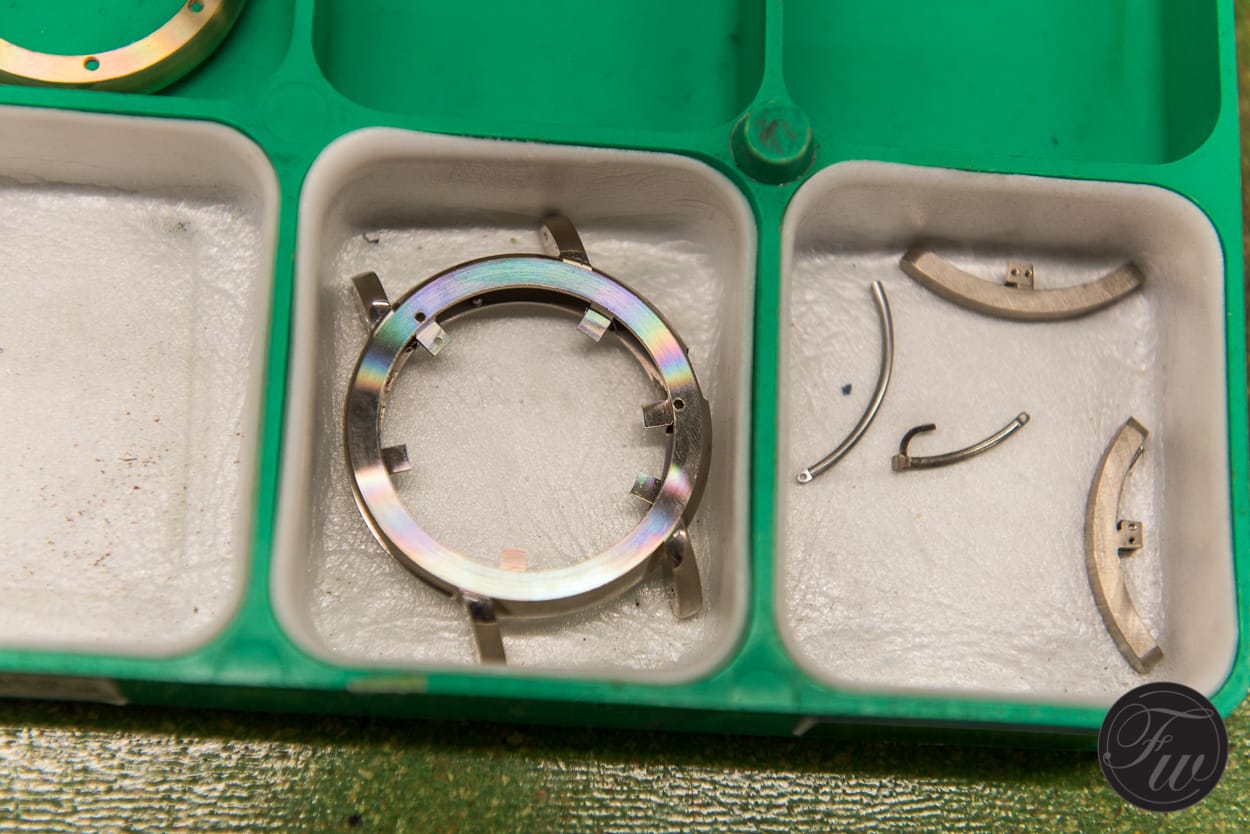 Minute repeater parts