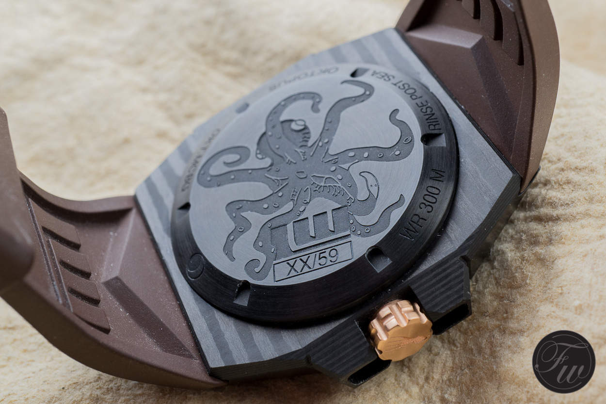 Linde Werdelin Oktopus Moon Carbon