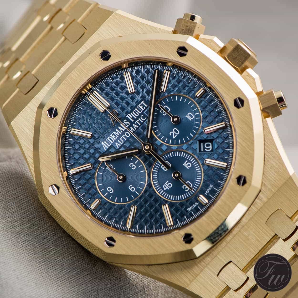 Audemars Piguet Royal Oak gold 26320BA