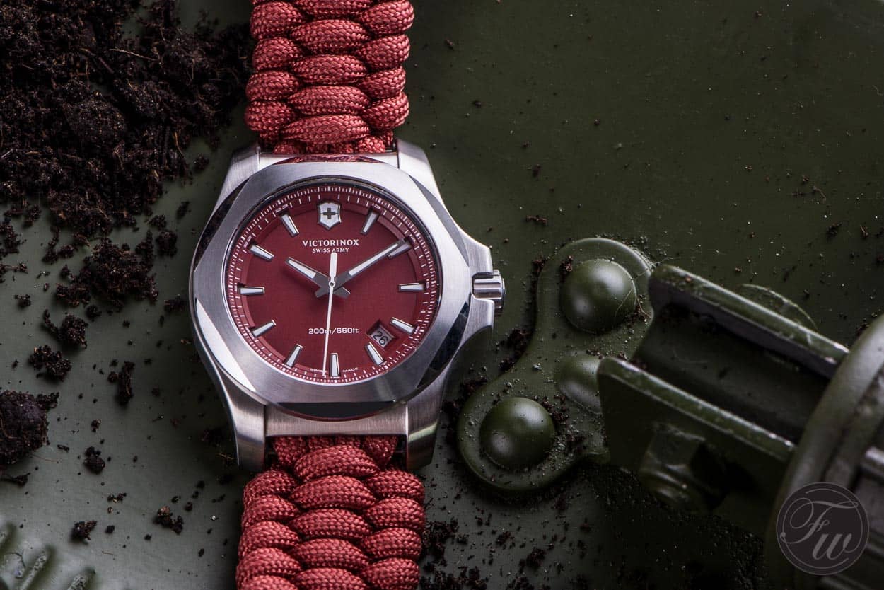Victorinox INOX Paracord red