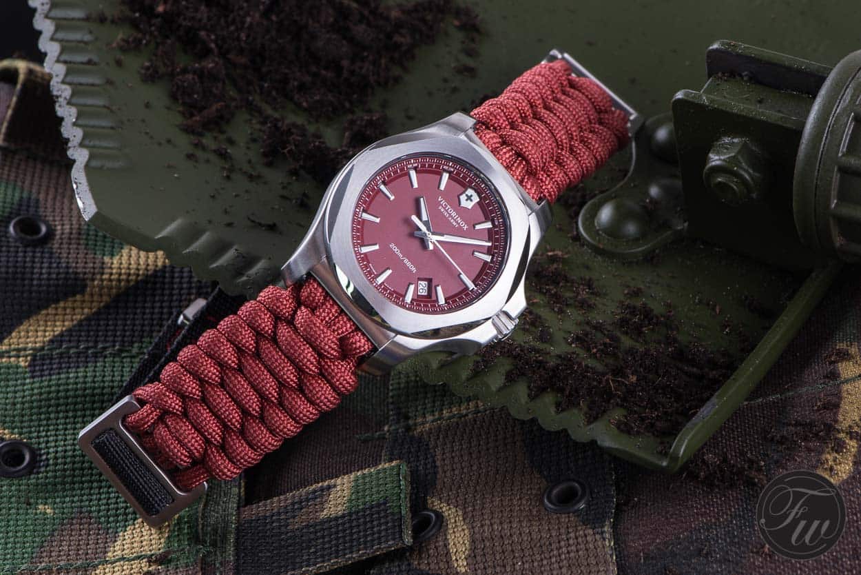 Victorinox INOX Paracord Red
