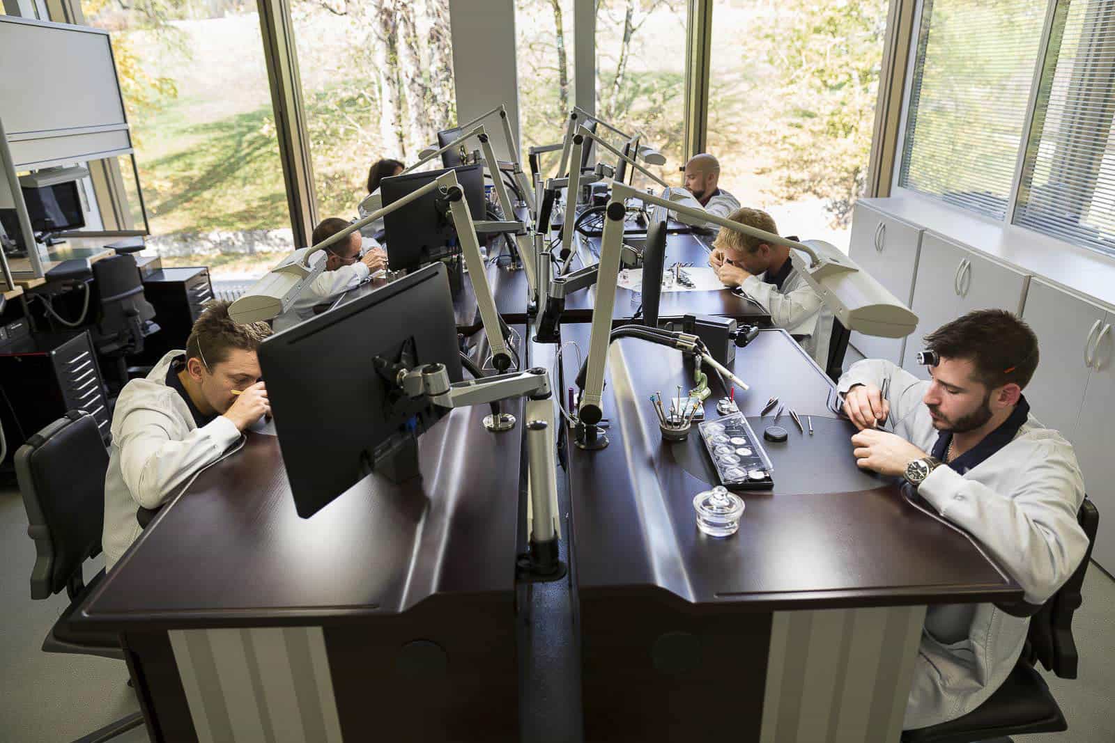 Officine Panerai Manufacture Neuchâtel