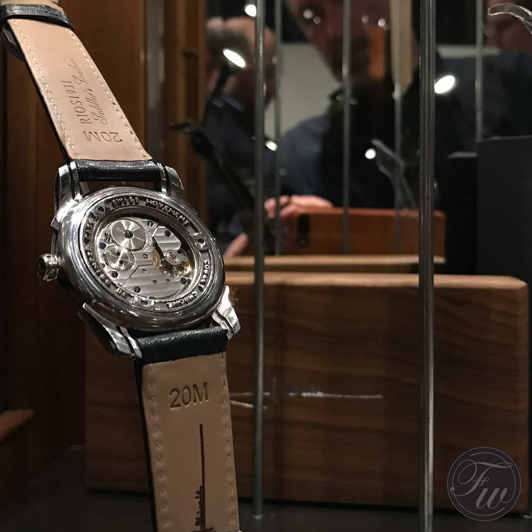 Holthinrichs watches Ornament 1