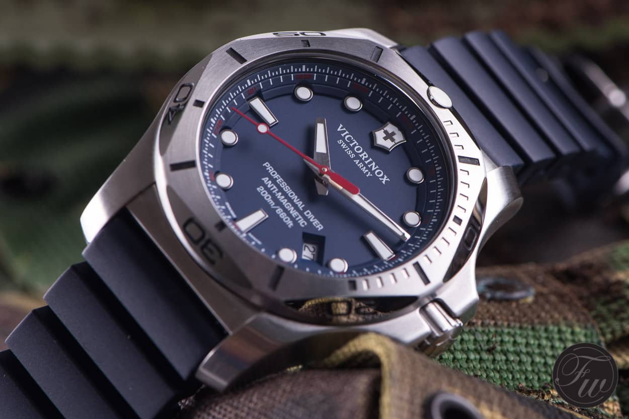 Victorinox I.N.O.X. Professional Diver