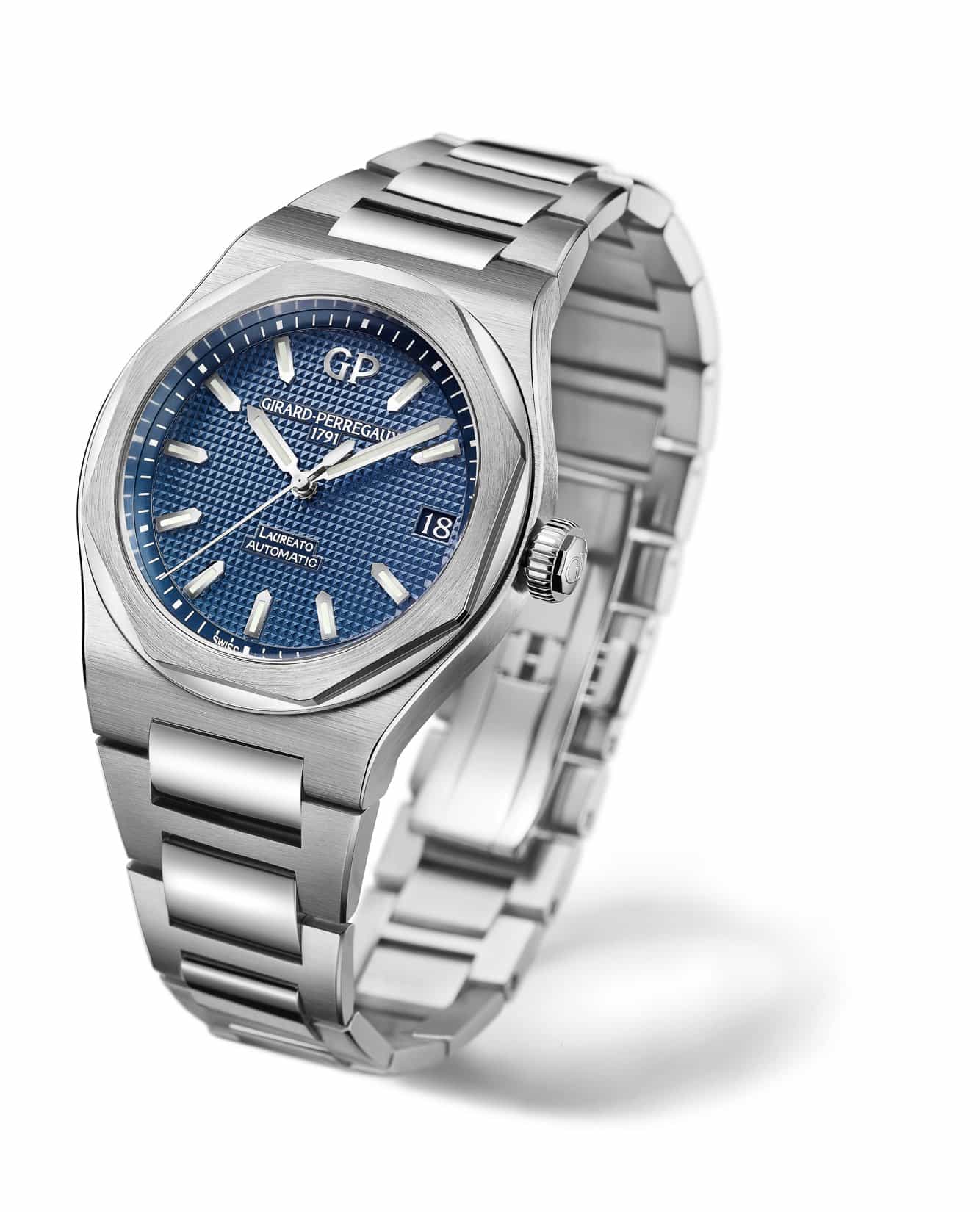 Girard-Perregaux Laureato