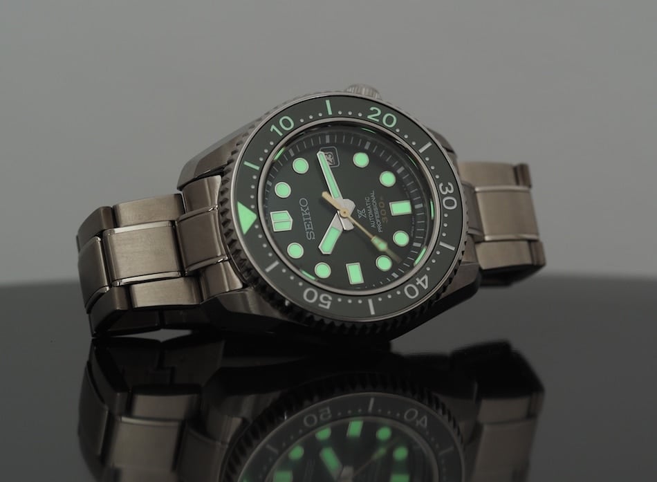 Rolex Submariner Hulk versus Seiko SLA019