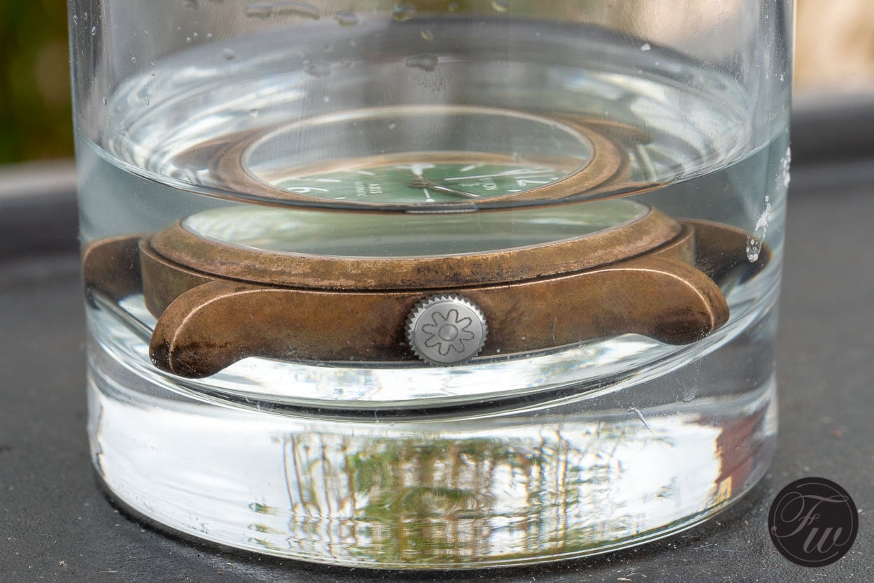 Bronze watch patina Bronze watch patina