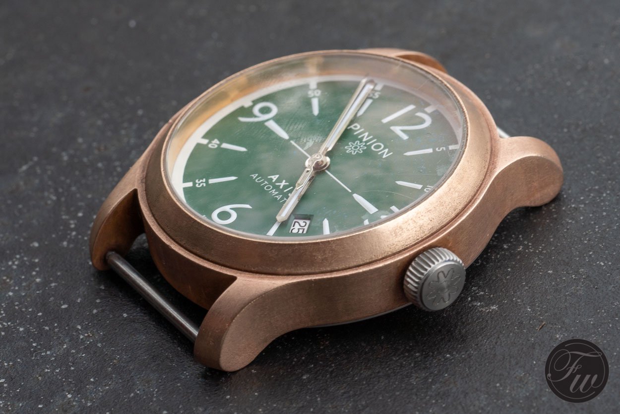 Bronze watch patina Bronze watch patina