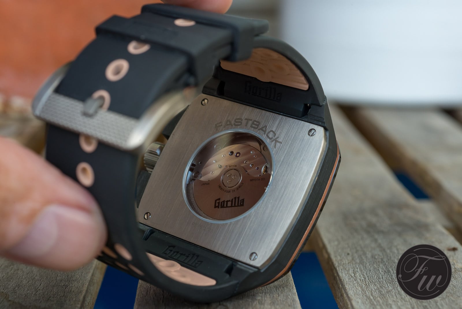 Gorilla Bandit and Mirage