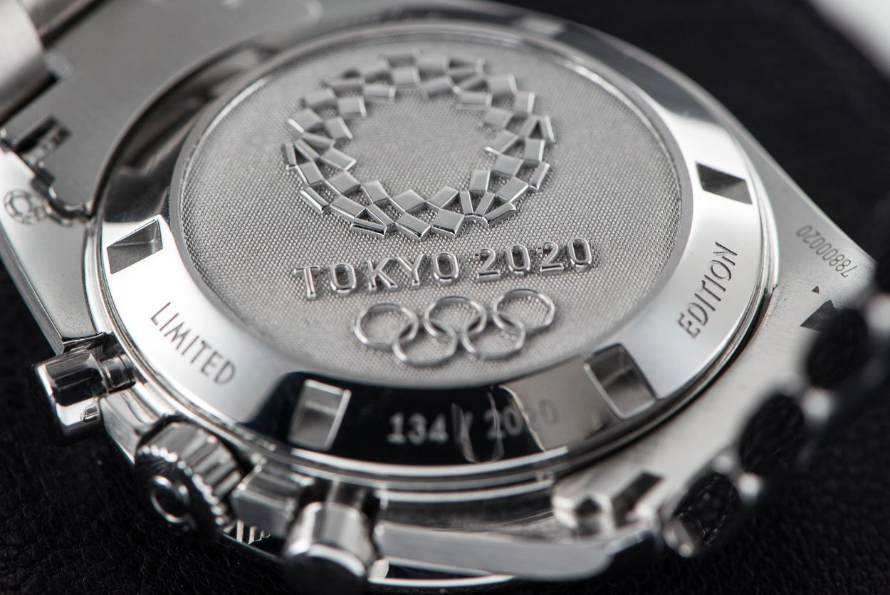 Omega Speedmaster Rising Sun 522.30.42.30.06.001