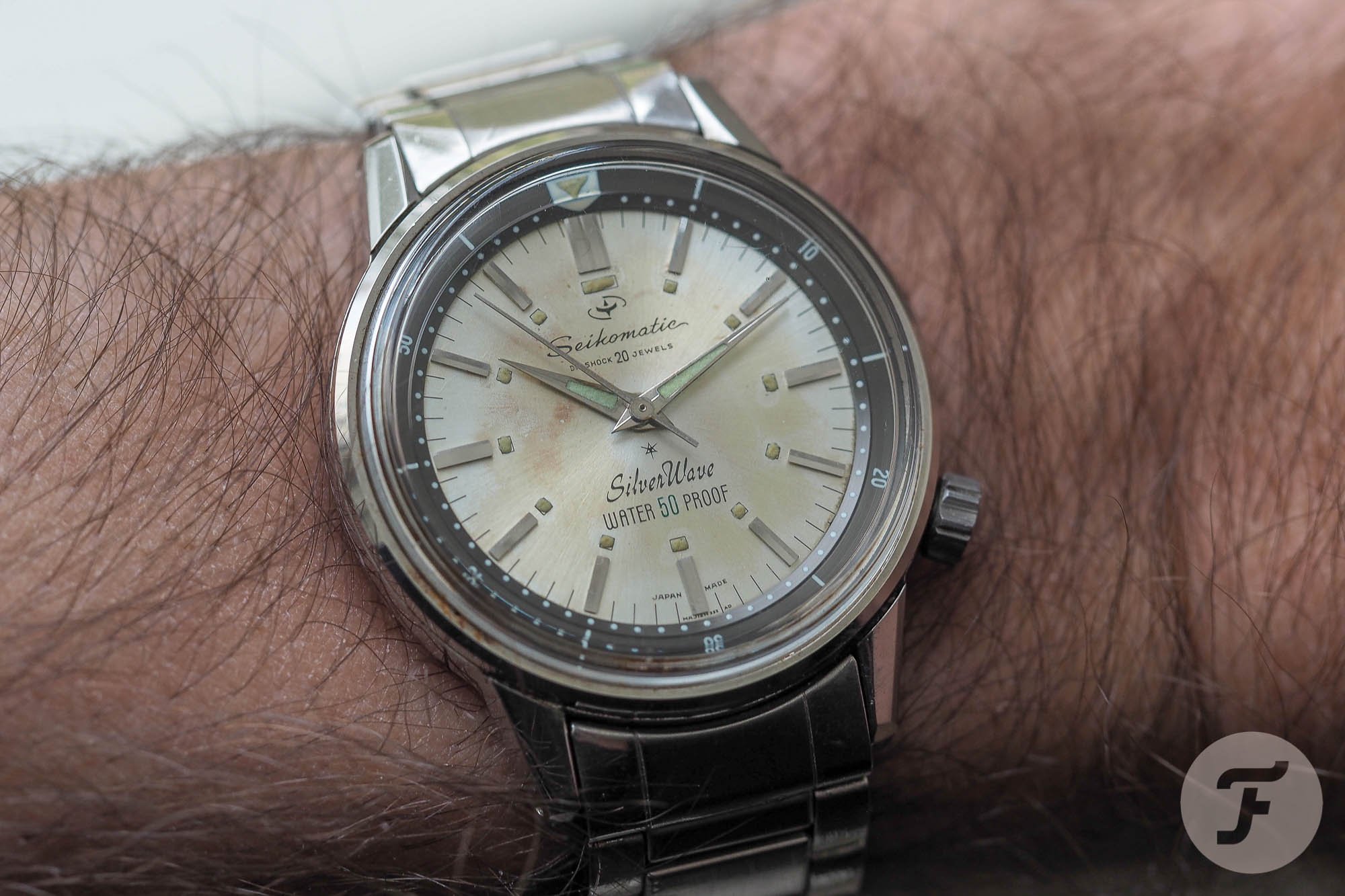 Seiko SilverWave J12082