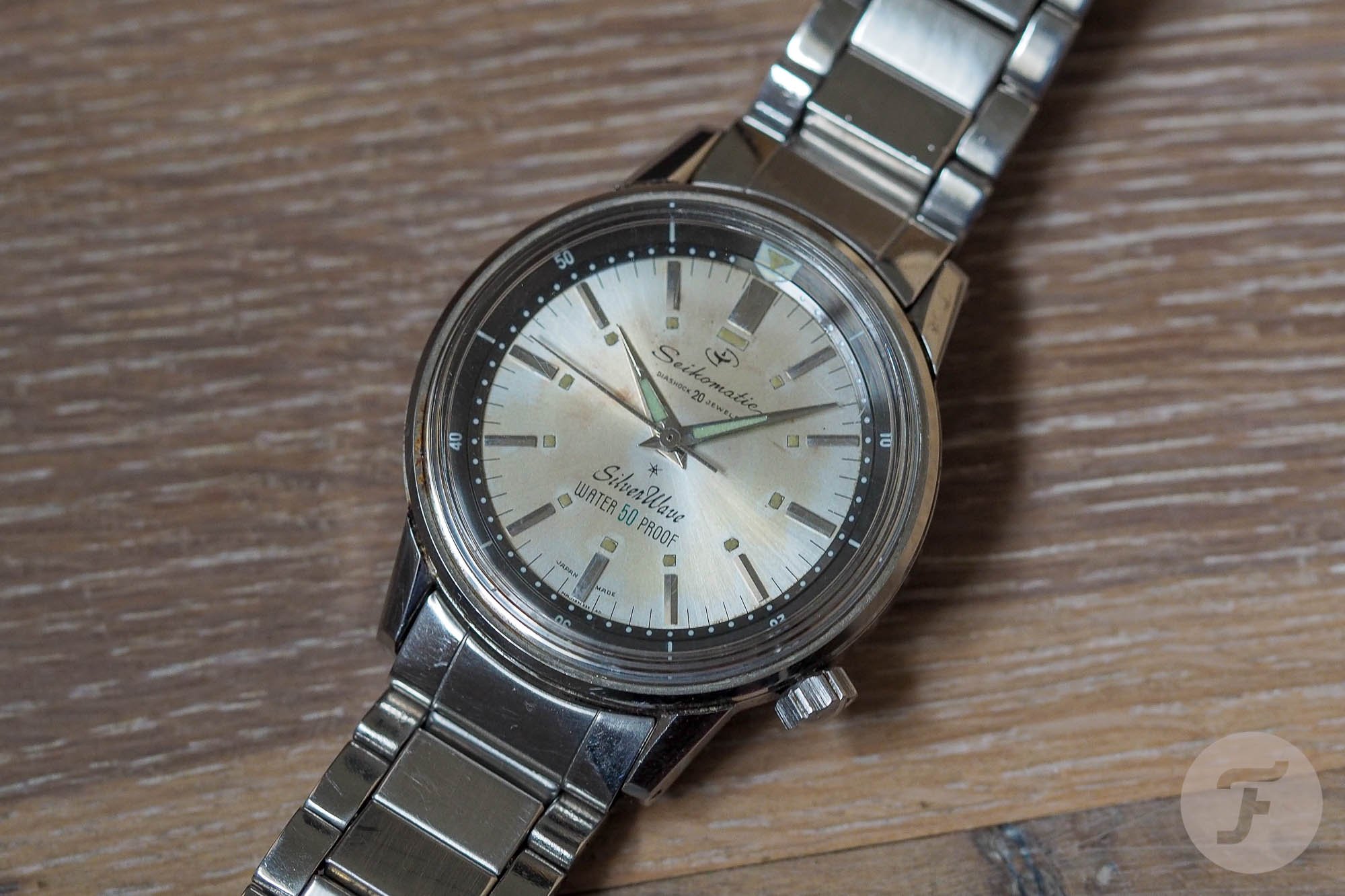 Seiko SilverWave J12082
