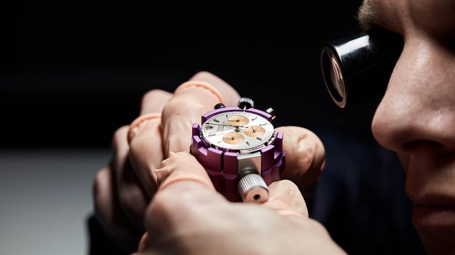 Artisans de Genève: Manufacturing