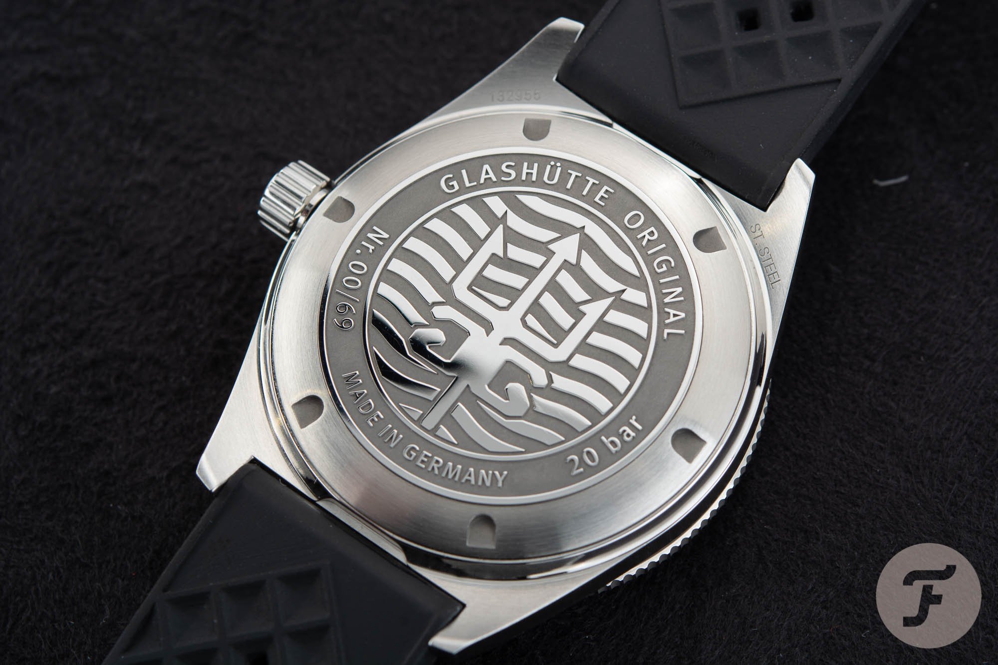 Glashuette Original SeaQ 1969