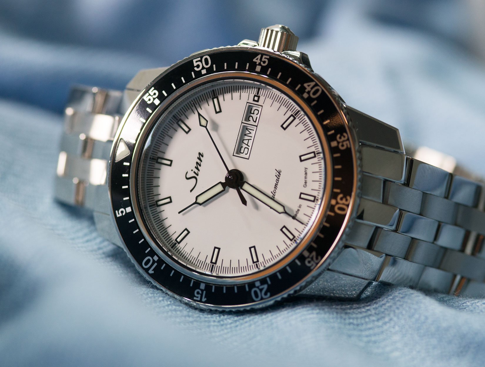 Sinn 104 White