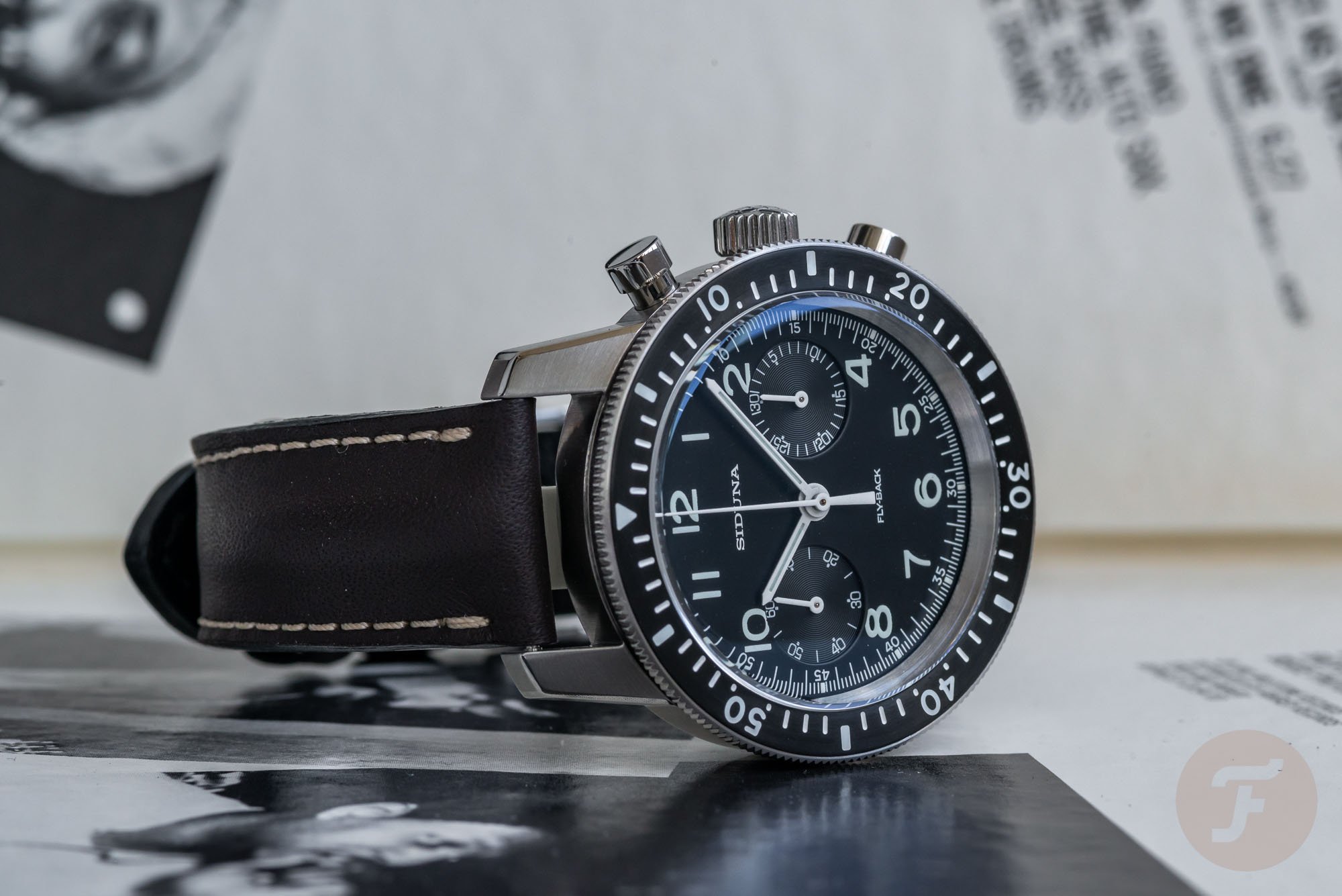 Siduna M3440 Professional Flyback Chronograph