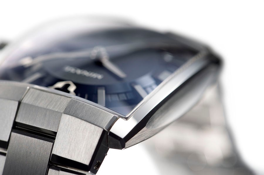 Minase: Horizon in stainless steel