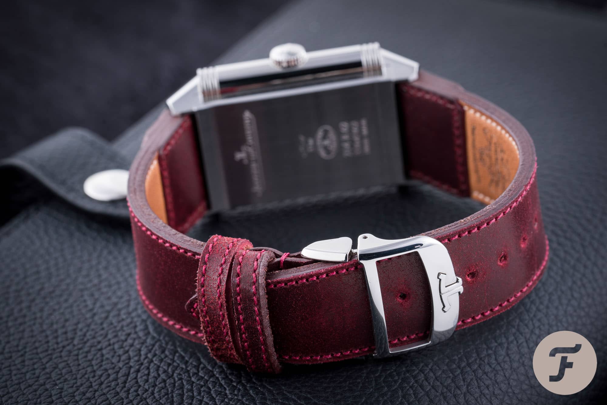 Jaeger-LeCoultre Reverso Tribute SS Burgundy
