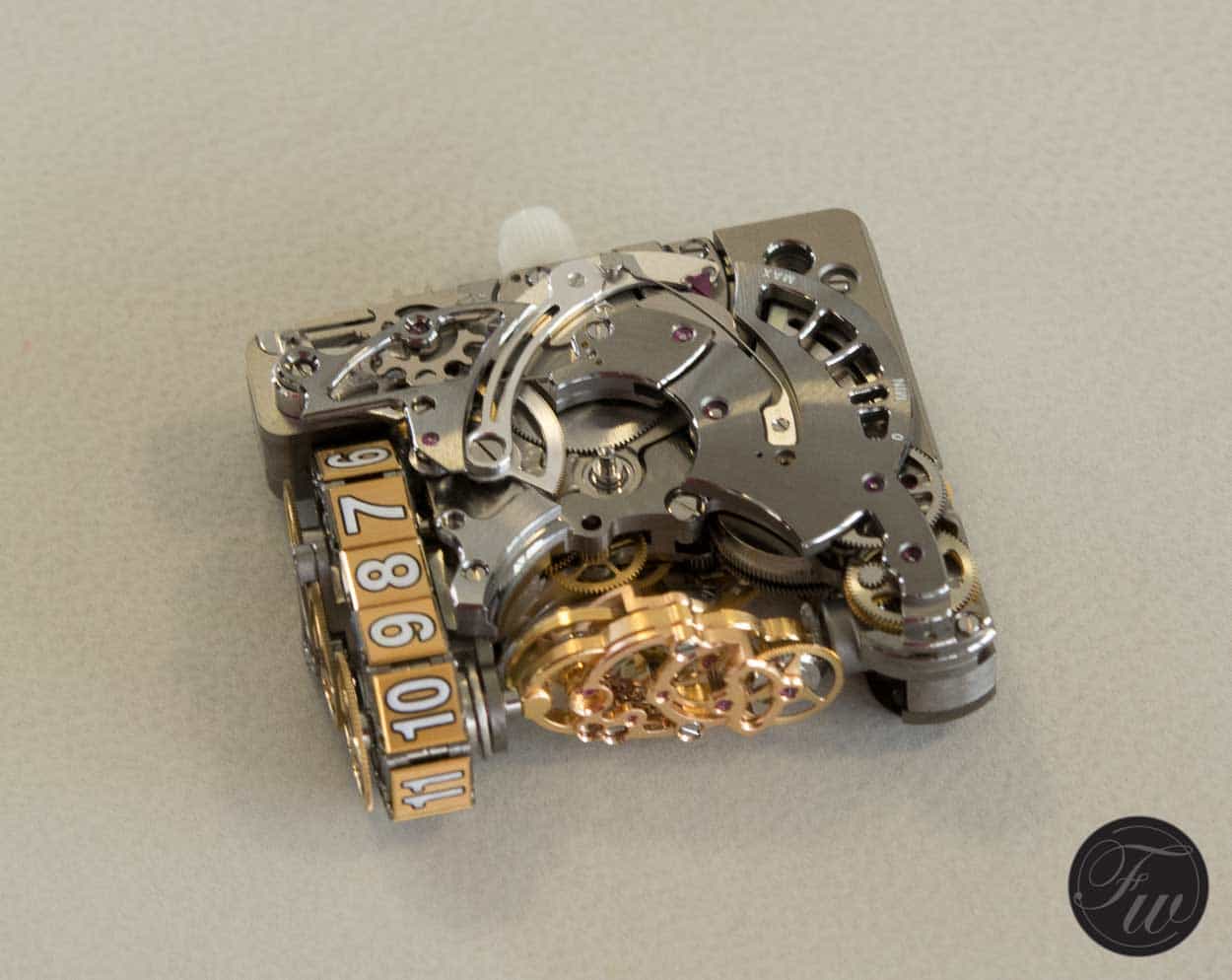 Hautlence Vortex movement