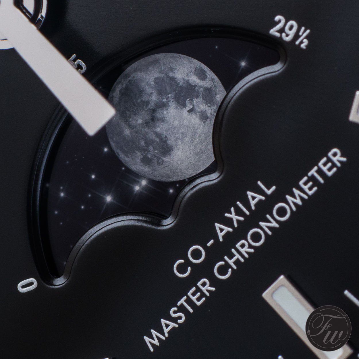 Omega Speedmaster Moonphase Co-Axial Master Chronometer