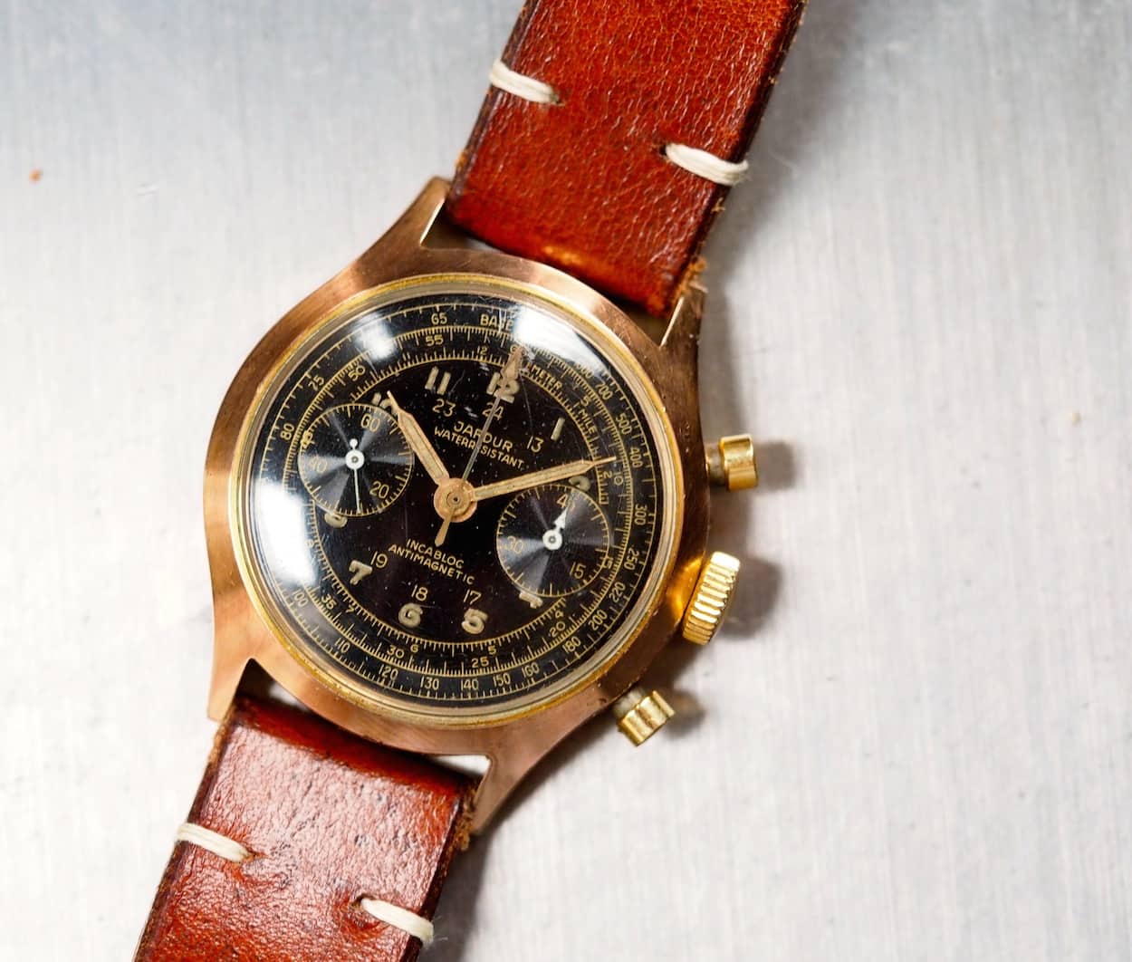 The Jardur 850 is really an attractive chronograph - rose gold plated case and all!