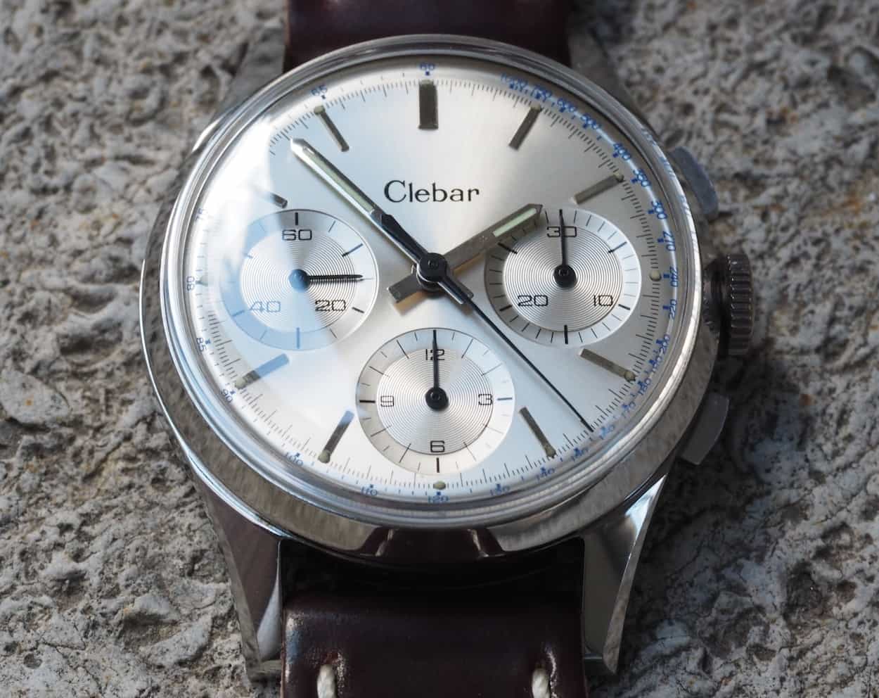 Lovely sunken "pie pan" sub registers can be found on the Clebar chronograph