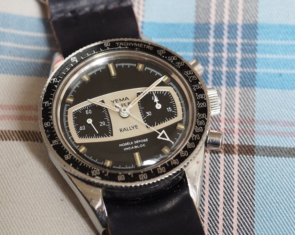 A "Dot Over Ninety" bezel is a nice feature on the Yema Rallye