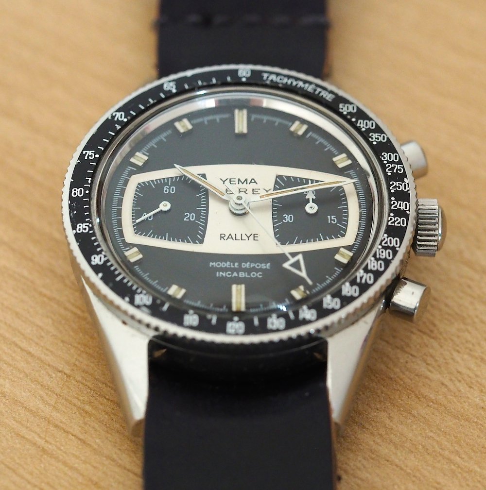 Note the slender hour and minute hands found on the Yema Rallye