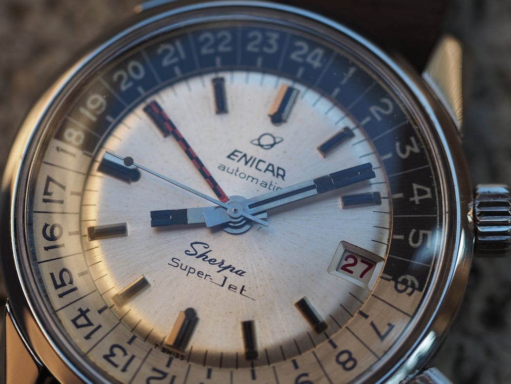 Checkerboard is the way to go on the Enicar Sherpa Super Jet.