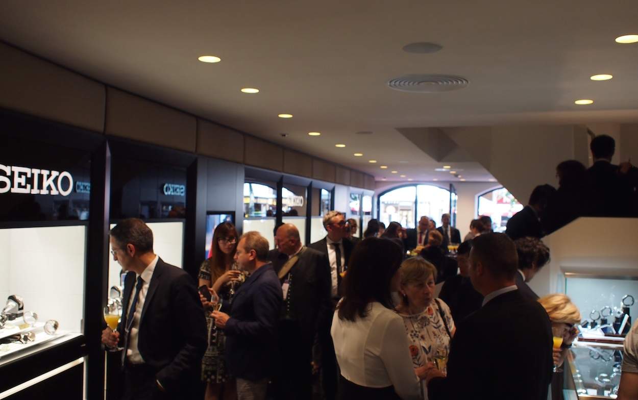 Looking towards the front of the store