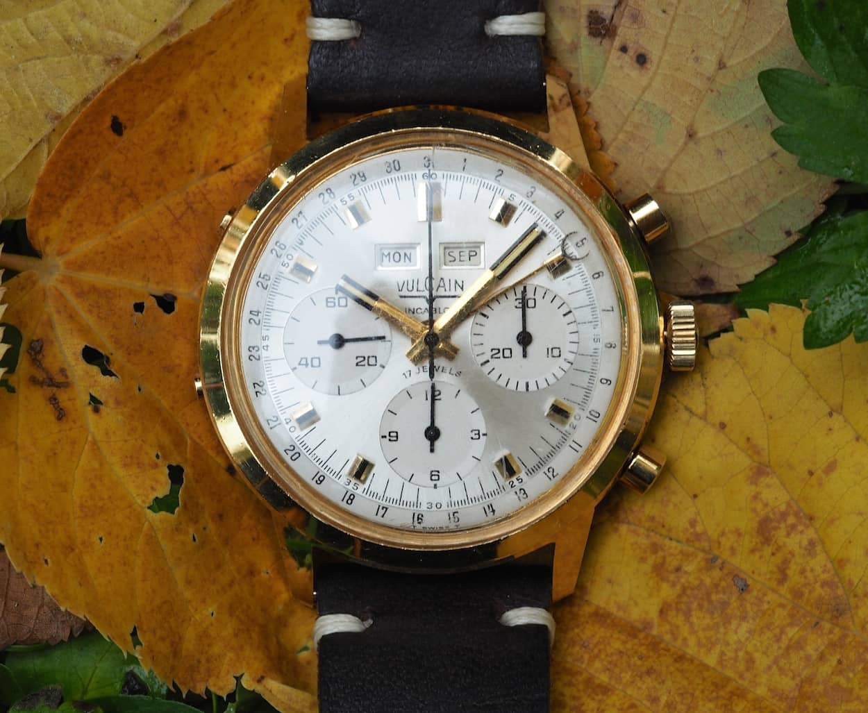 Vulcain Triple Date detail