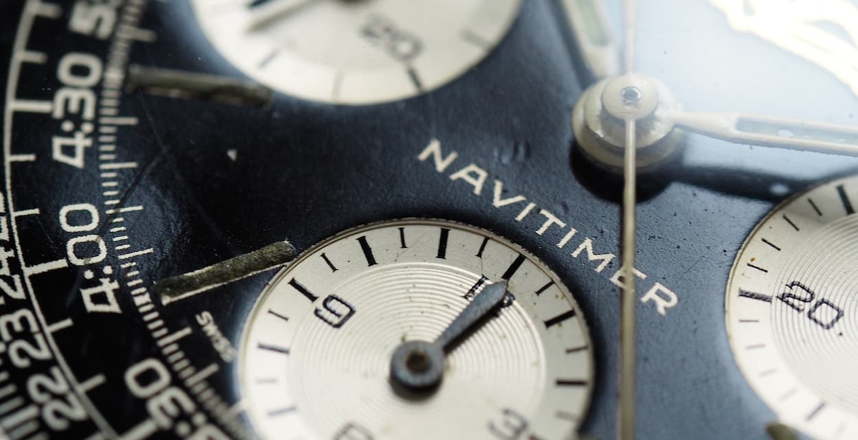 Breitling Navitimer 806 sub register macro