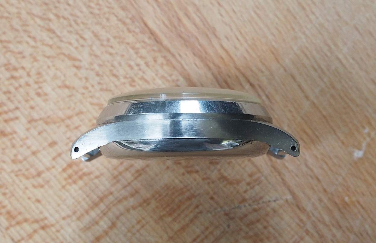 Benrus Sky Chief side view