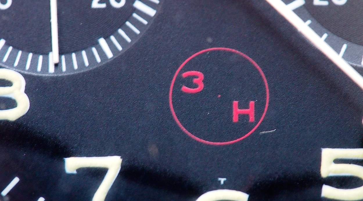 The Heuer Bund 1550 SG "3H" with small dot in the middle