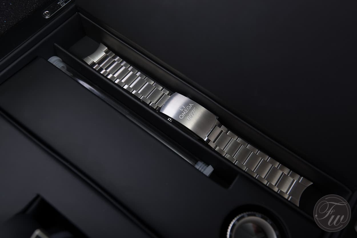 Omega Seamaster 300 Spectre