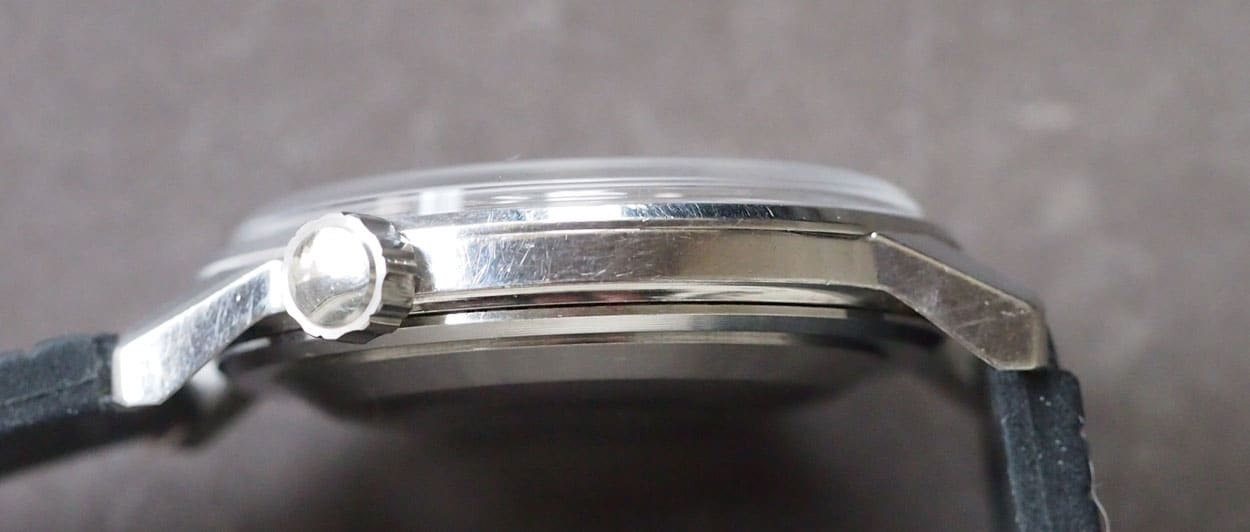 Side of the Seiko SilverWave