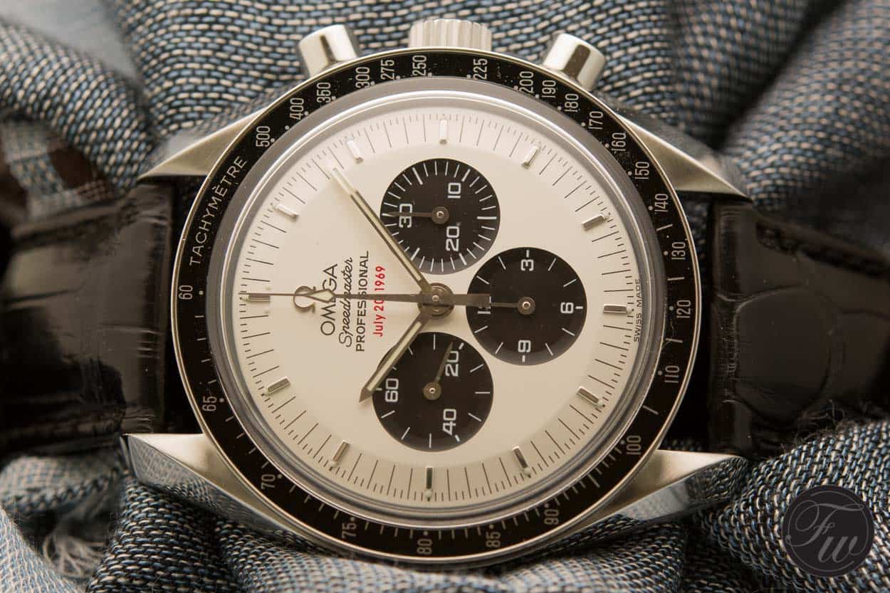 white dial Speedmaster Professional Apollo XI