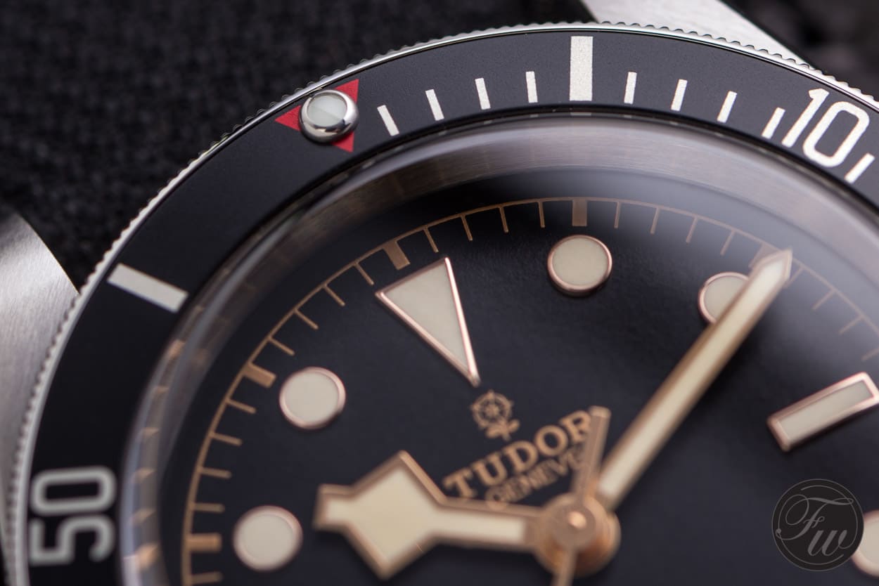 Tudor-Heritage-Blackbay-Black-003