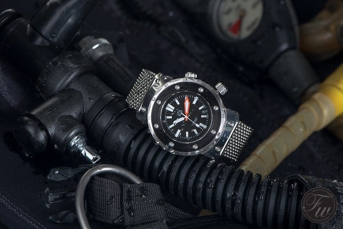 Uts hotsell dive watch