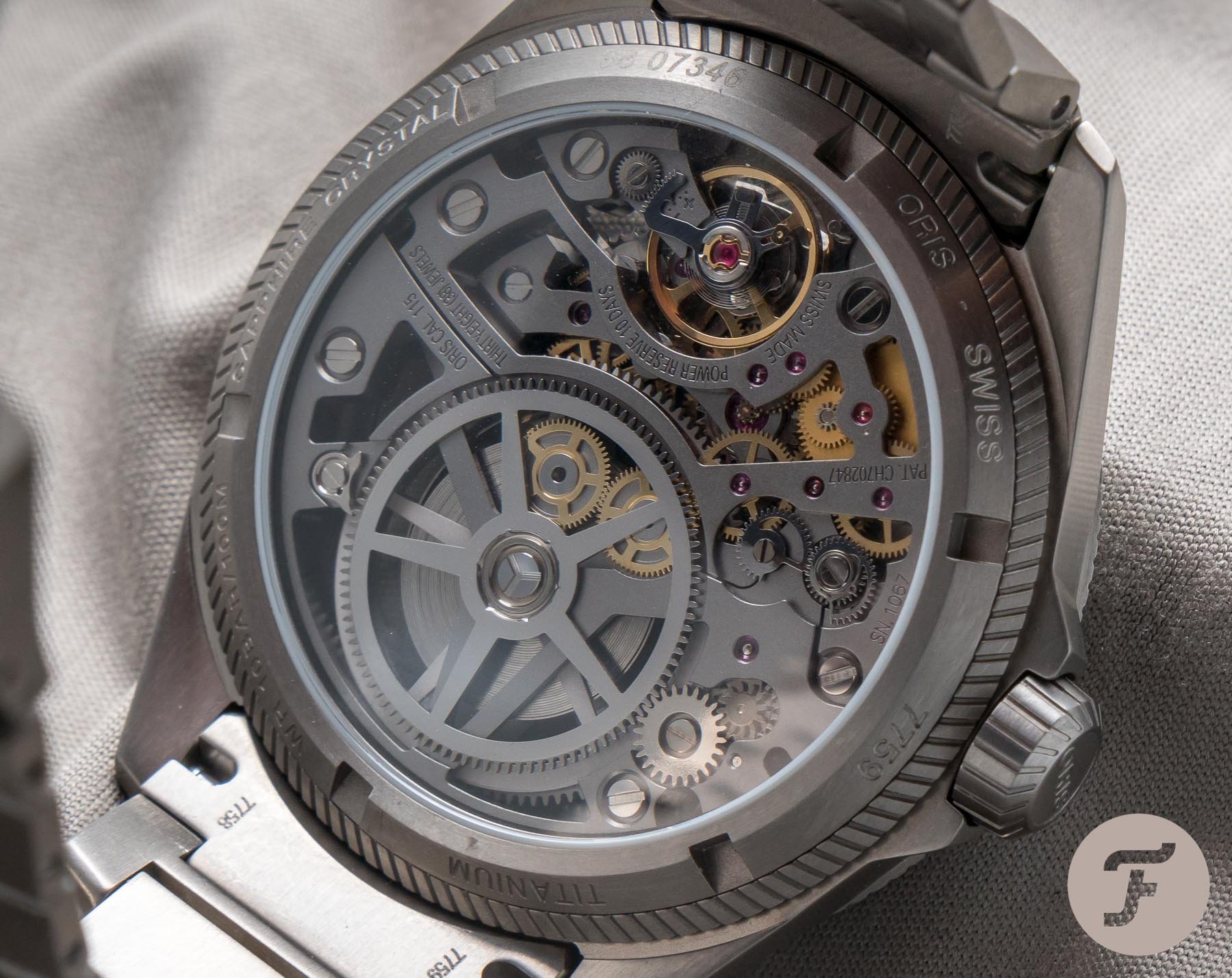 Caöibre 115 rear view