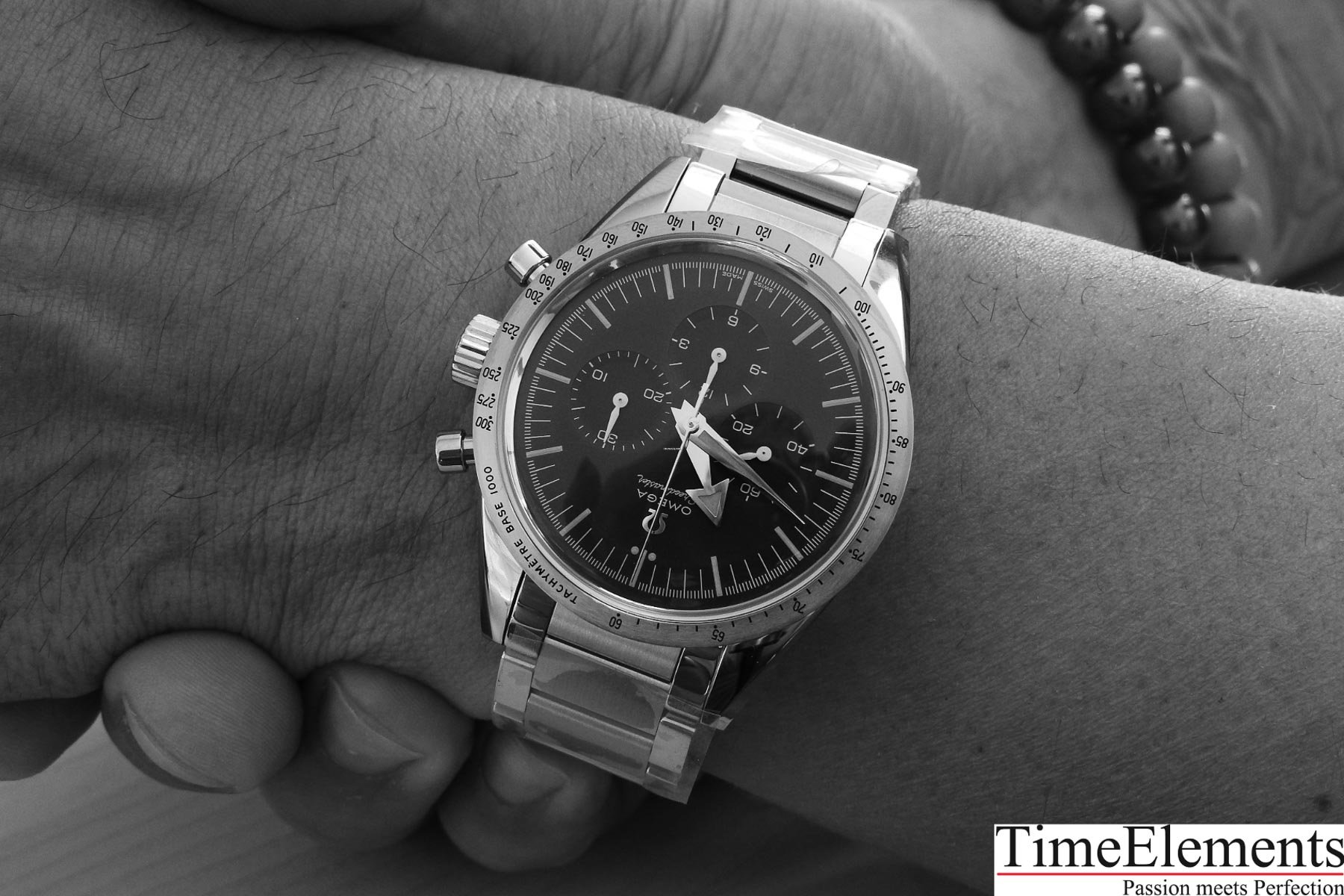 Omega Speedmaster 60th 1