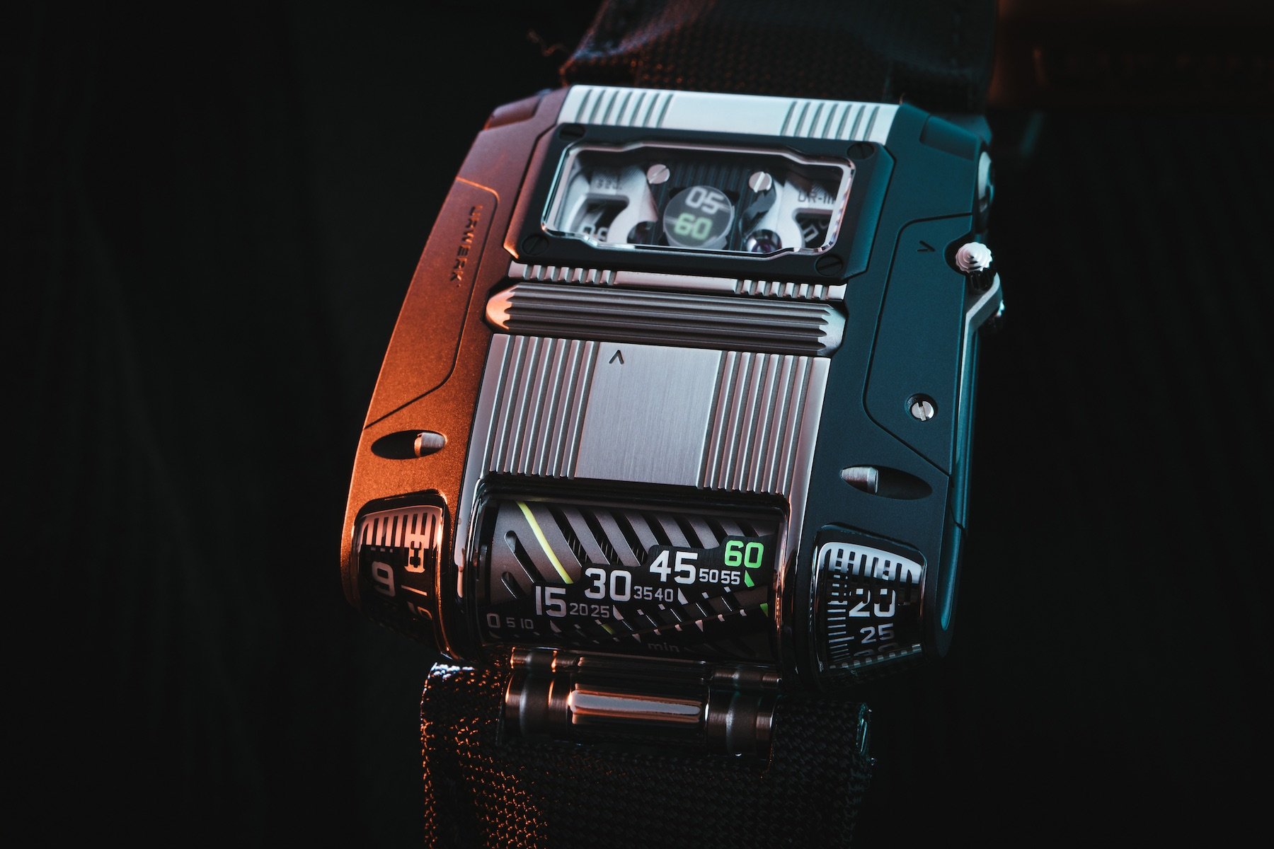 Urwerk-UR-111C-TT-Watch