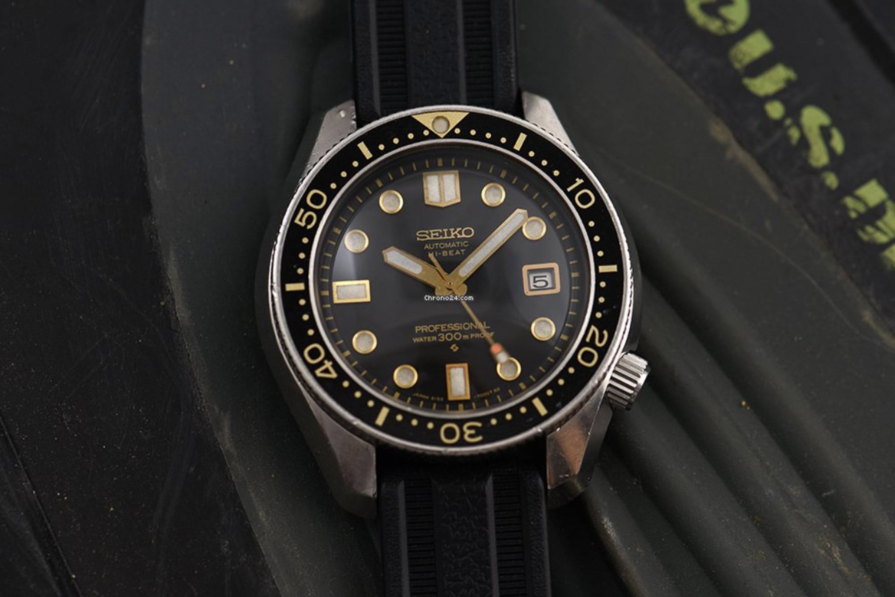 Wrist Game Or Crying Shame: Seiko 6159-7001 Professional Diver