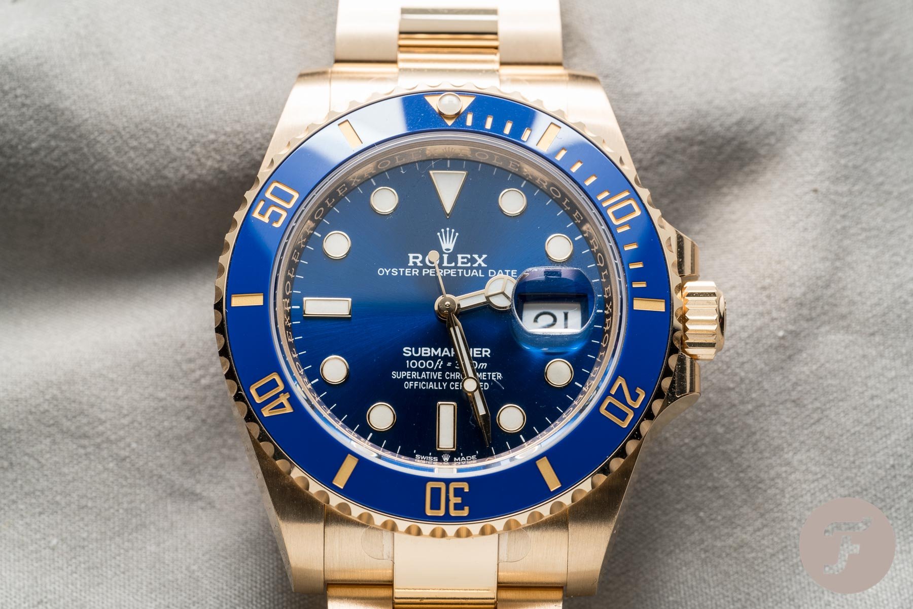 Rolex Submariner Date Steel & Yellow Gold 126613LB Blue Dial - Chronologie