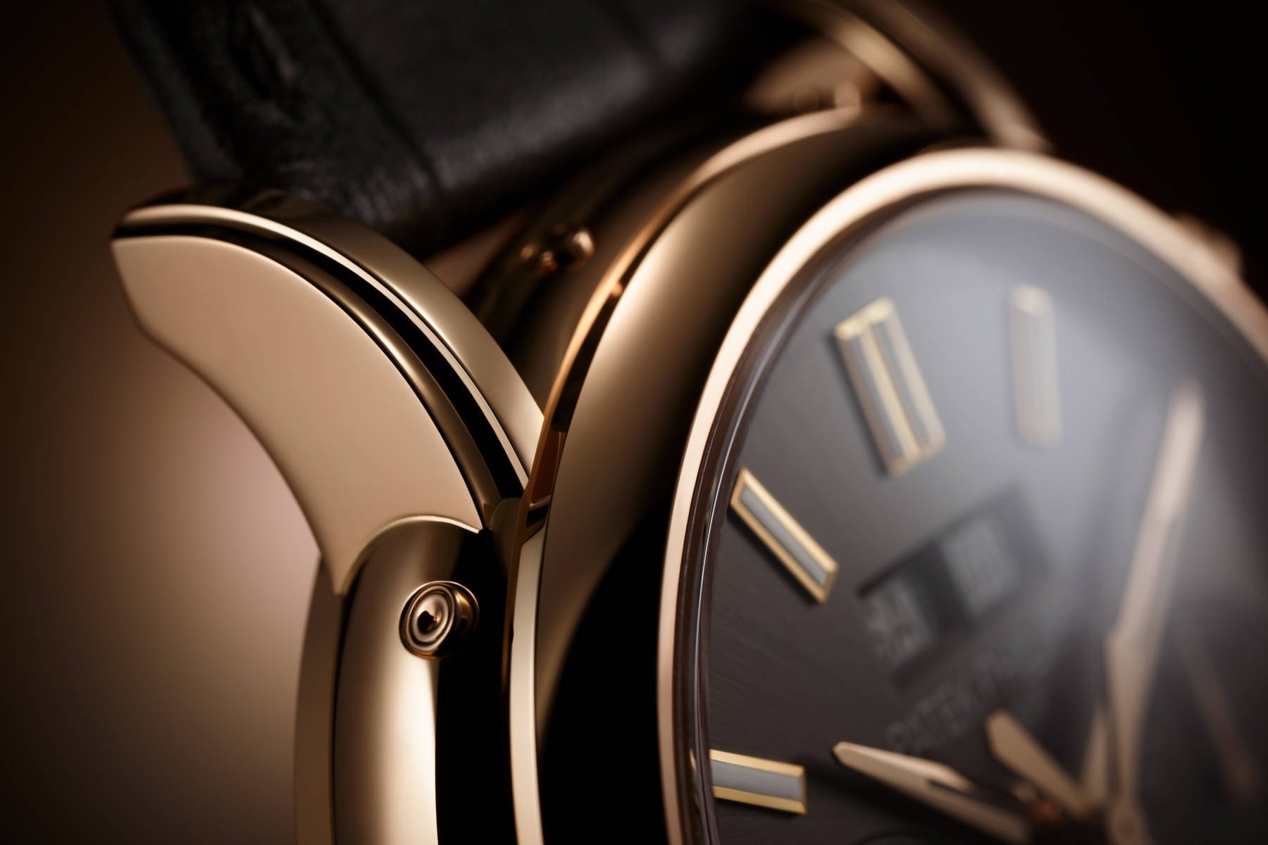 Patek Philippe 5204R lugs