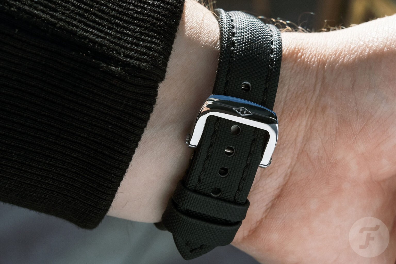 【F】 Watch Strap Review 57 Artem Sailcloth LoopLess