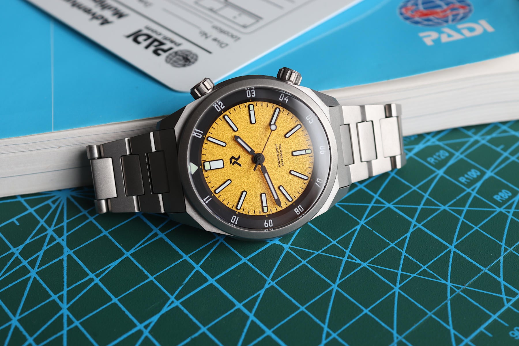 F】 RZE Resolute Supercompressor Watch — Hands-On Review